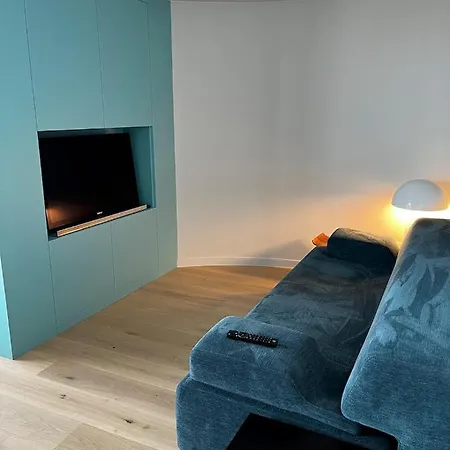 Umi Apartment *